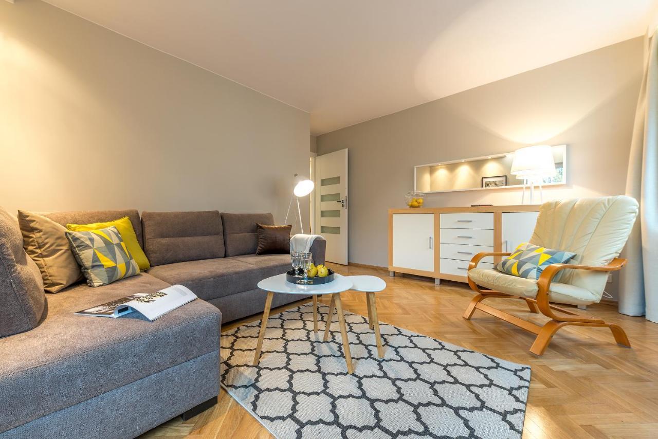 Chmielna 73 P&O Serviced Apartments Warsaw Exterior photo